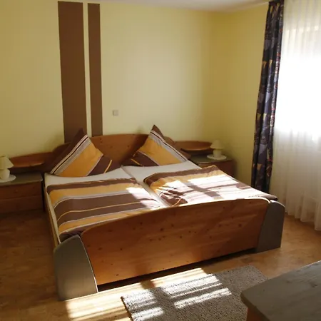 Apartman Ferienwohnung Stark